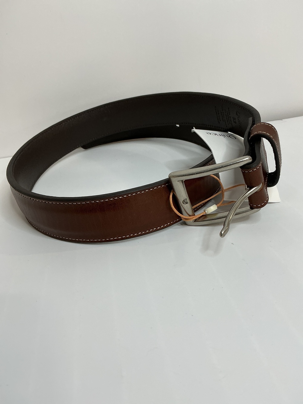 Hugo Contoured Leather Dress Belt - Picture 2 of 3